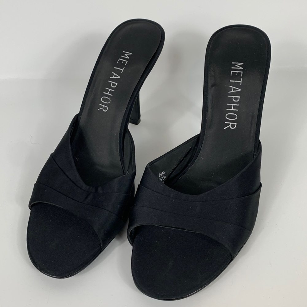NWOT Metaphor (Trisha) black open toes heels bonded leather sole size 7.5